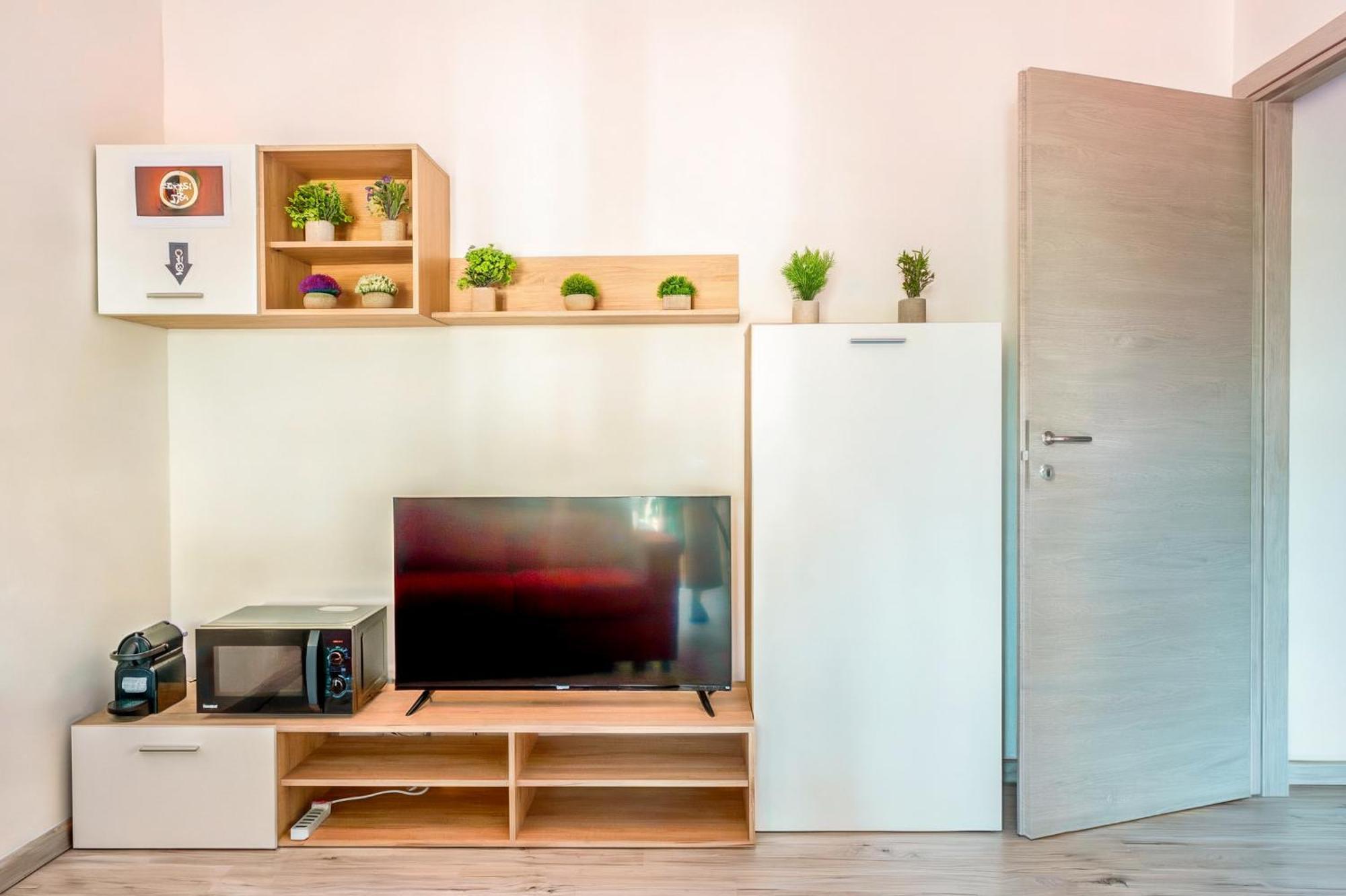 Large Suite Home Milan - Duomo מראה חיצוני תמונה