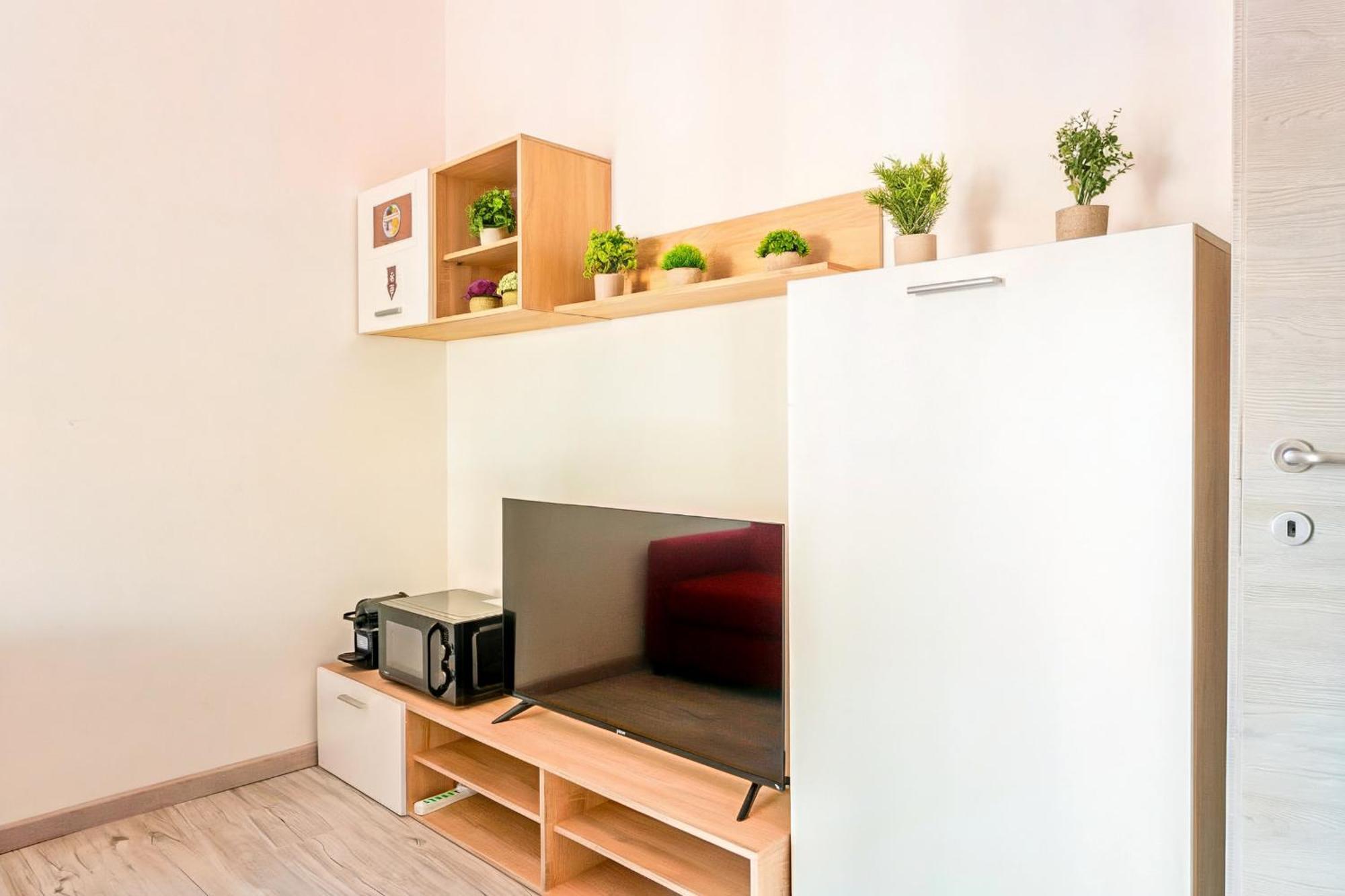 Large Suite Home Milan - Duomo מראה חיצוני תמונה