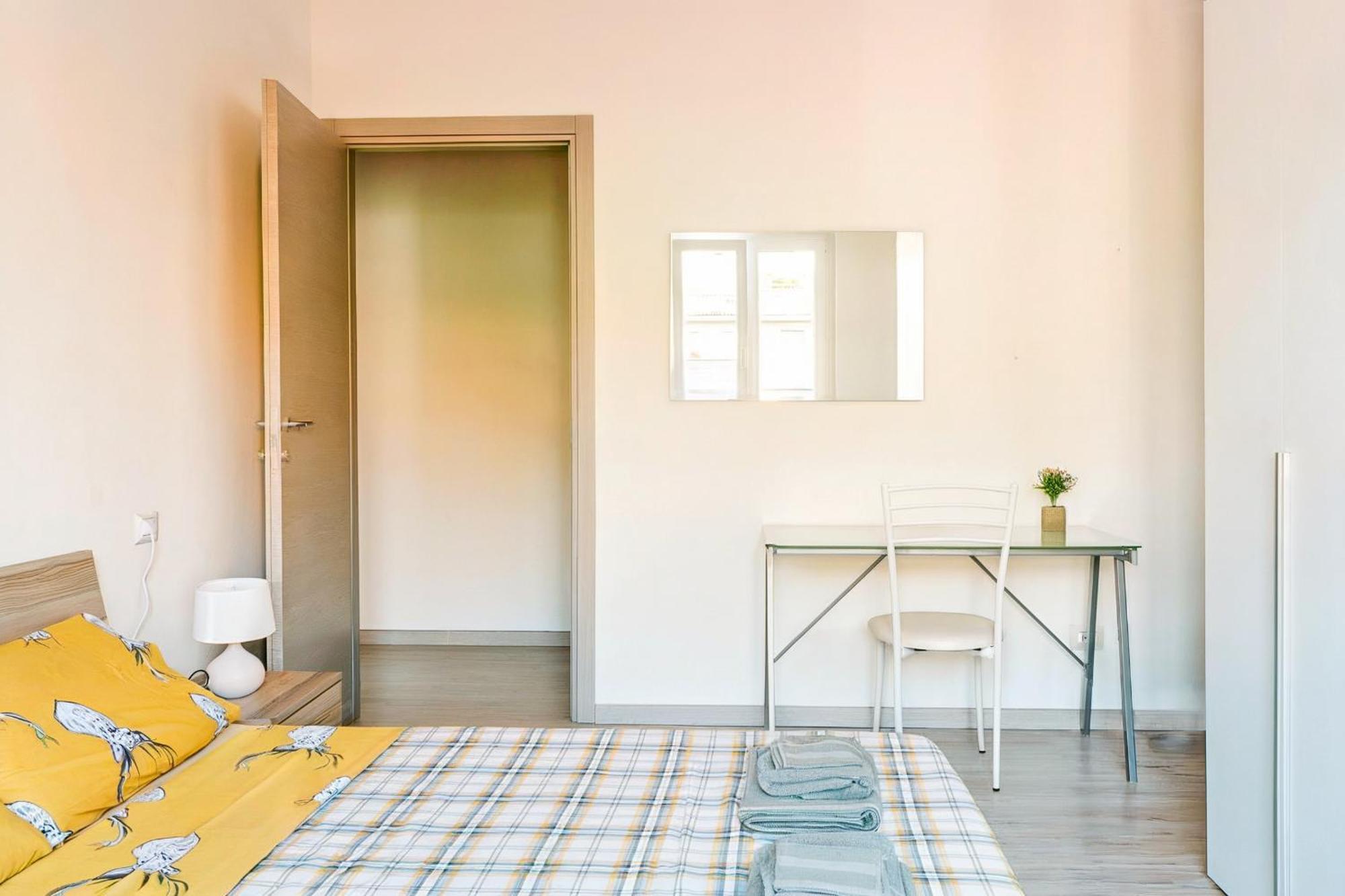 Large Suite Home Milan - Duomo מראה חיצוני תמונה